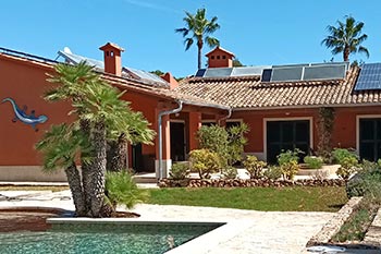 Solare Ferienhauslüftung - Solarwärme für Wohlfühlklima das ganze Jahr