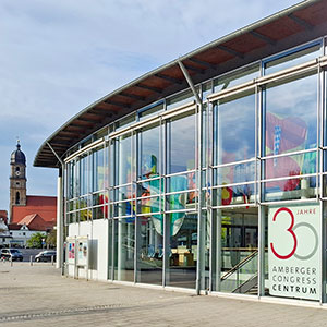 Wir gratulieren dem ACC zu seinem 30-Jährigen!